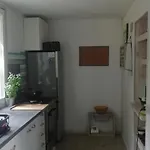 بيت للعطل Domki Spore *