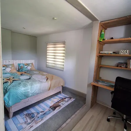 Holiday home Domki Spore